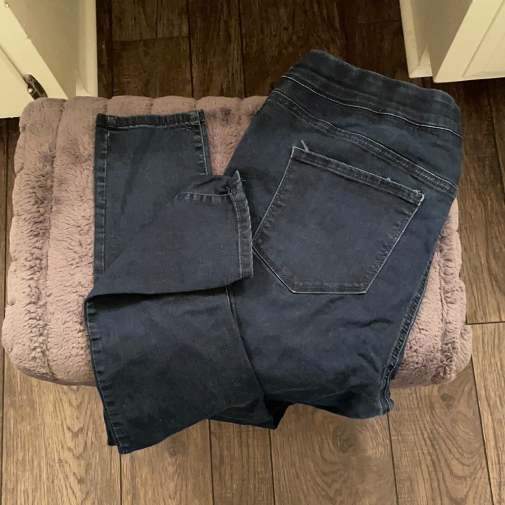 Old navy rockstar jeans pull on waistband
